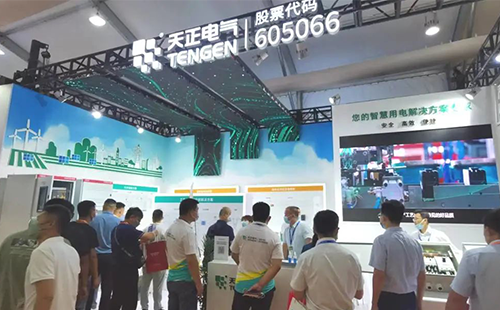 展会直击 | ag庄闲亮相济南光伏展，助力行业绿色低碳发展